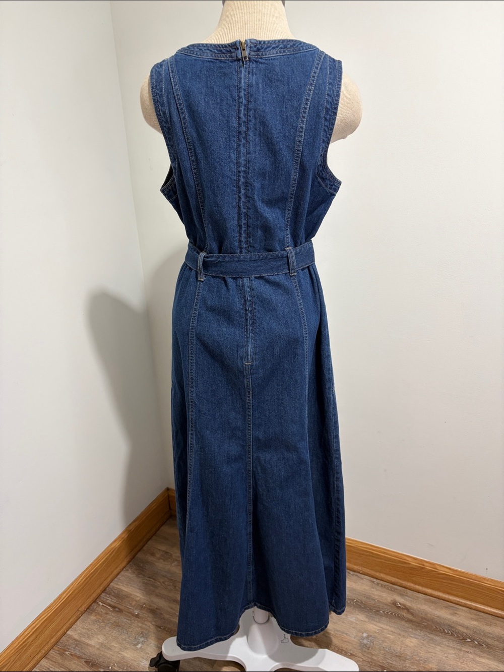 Sundance Poppy Denim Midi Dress Sleeveless Belted Size 8 Western Boho Festival - Picture 3 of 15